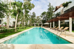 2 Bedroom PH with Rooftop & Jacuzzi in Aldea Zama